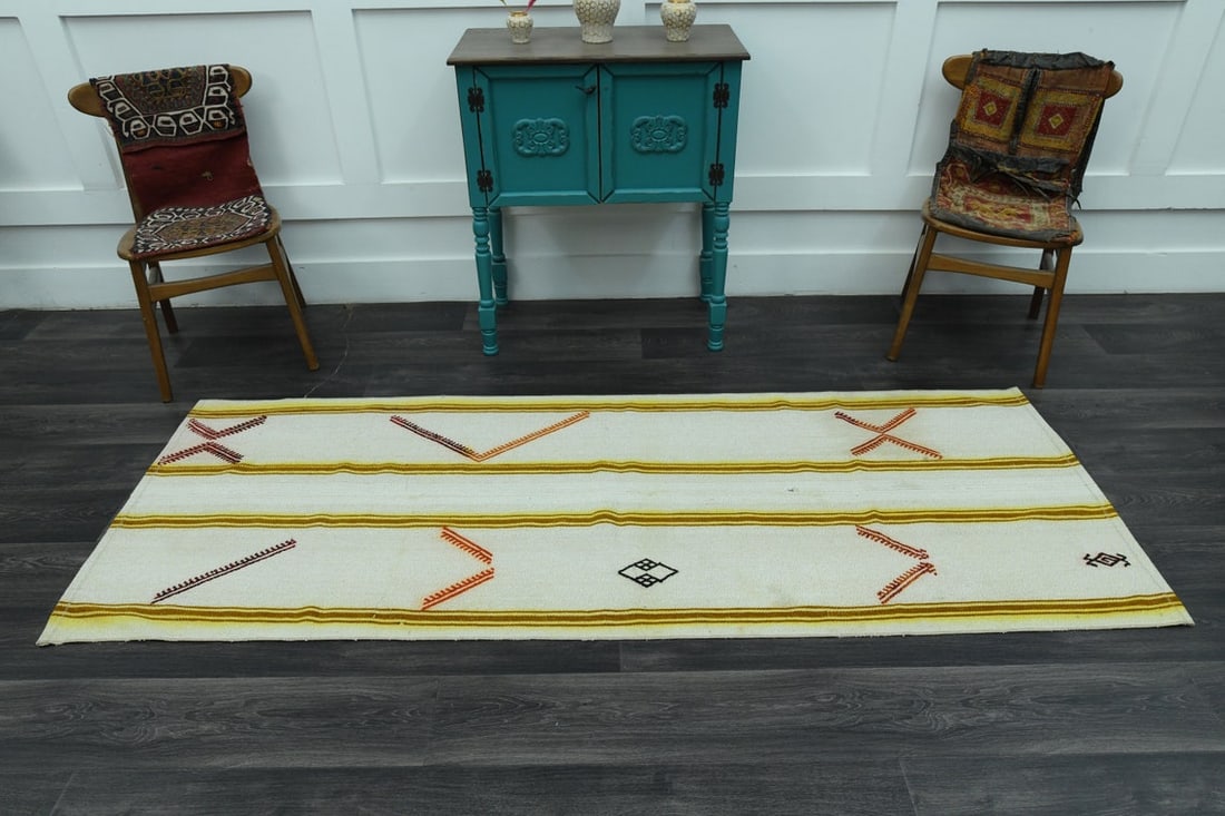 3x8.1 Ft, TURKISH Rug - 3