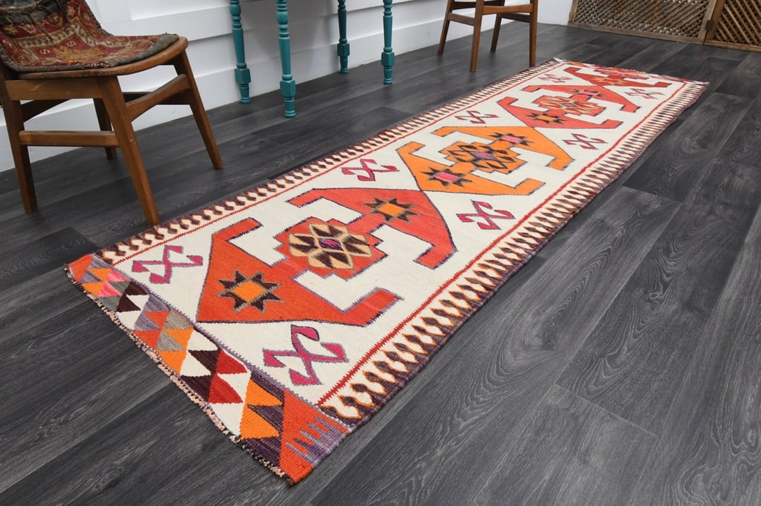 3.1x10 ft, White & Red KILIM Runner - 2