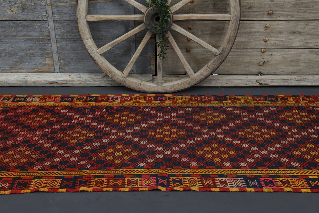 3.8x15.4 MINIMALIST RED RUNNER - 5