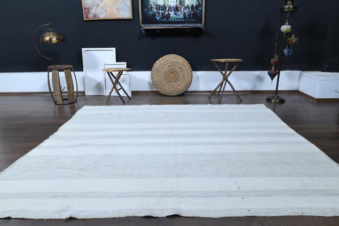 6'6x7'6 ft, WHITE GRAY RUG - 9