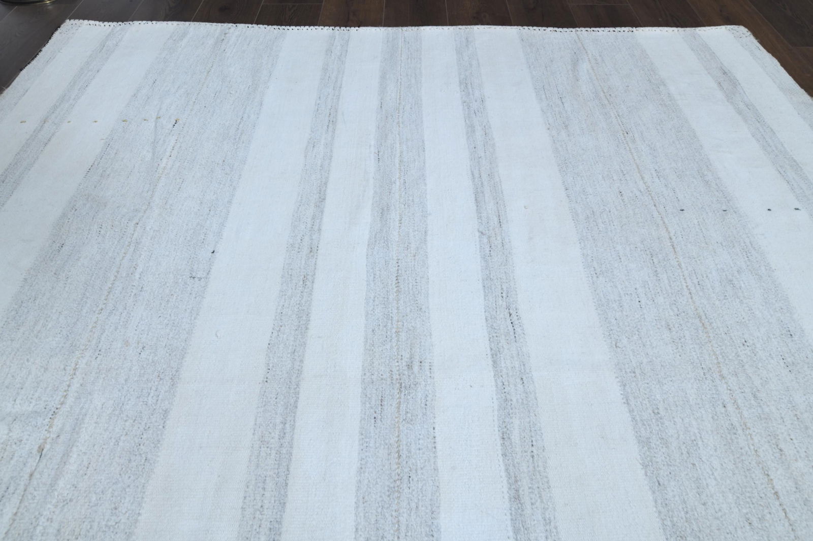 6'6x7'6 ft, WHITE GRAY RUG - 13