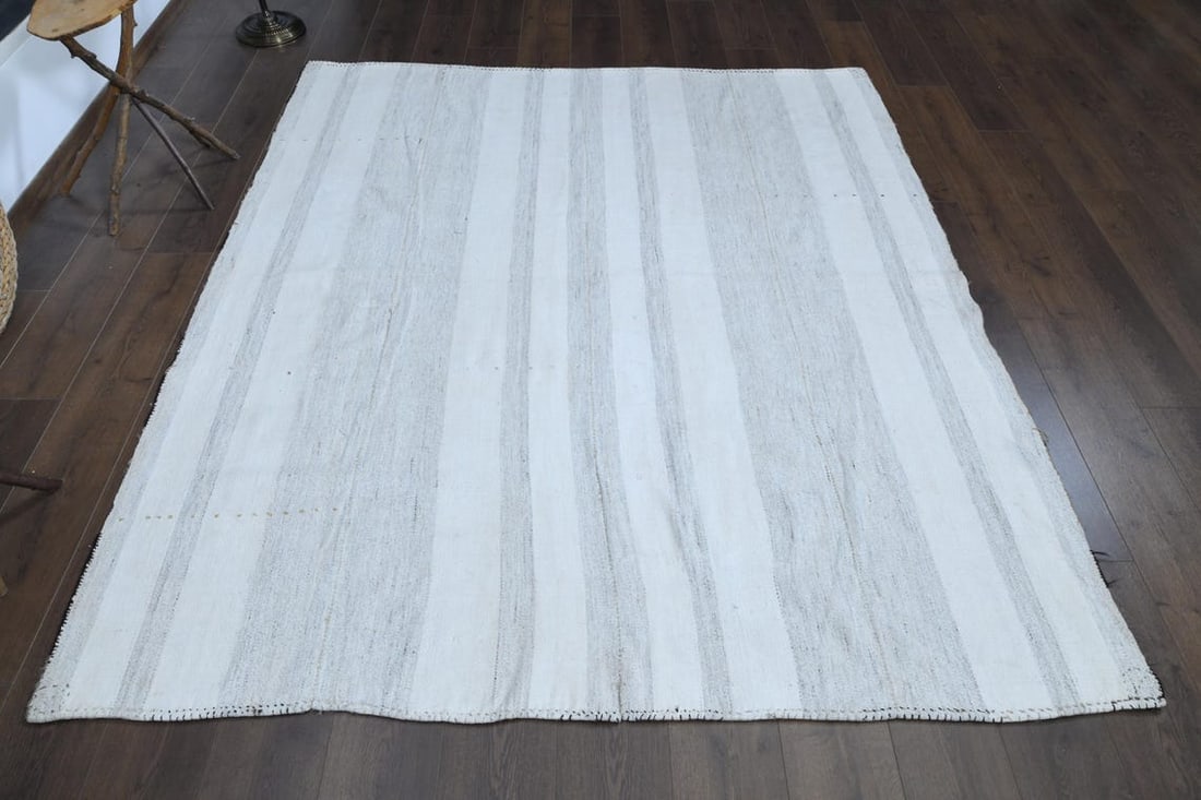 6'6x7'6 ft, WHITE GRAY RUG - 2