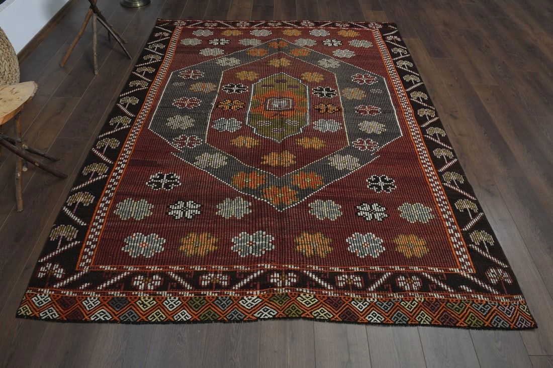 6.3x8.4 ft, BOHO CHIC KILIM: Title: 6.3x8.4 ft, BOHO CHIC KILIM Origin: Turkey Date/Period: 1960 - 1970 Materials: Wool and Cotton Size: Width: 6.3 feet; Length: 8.4 feet Description: This Turkish one-of-a-kind Vintage Flatweave