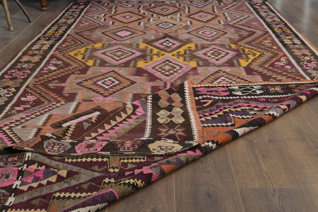 5'6x11'8 ft, COLORFUL, PINK DÉCOR: Title: 5'6x11'8 ft, COLORFUL, PINK DÉCOR Origin: Turkey Date/Period: 1960 - 1970 Materials: Wool and Cotton Size: Width: 5.6 feet; Length: 11.8 feet Description: This Turkish one-of-a-kind