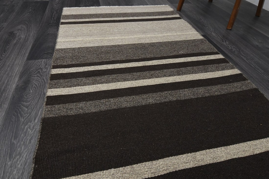 2.7x9 ft, TURKISH KILIM Runner - 5