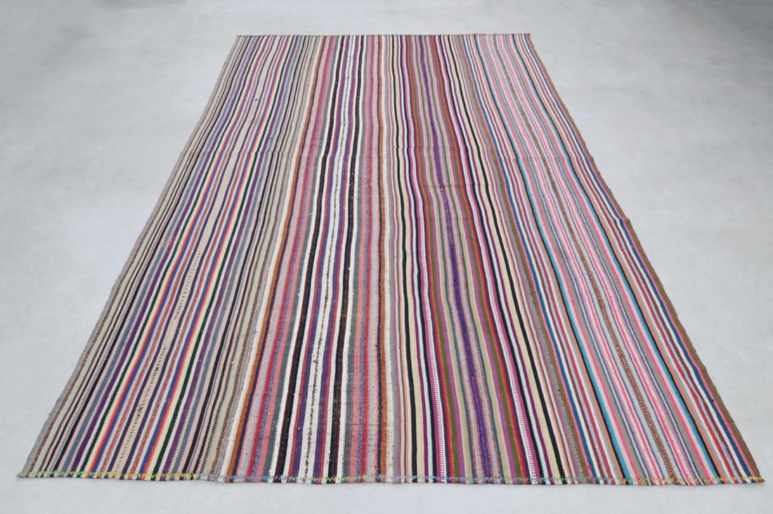 10.3x14.7 ft, COLORFUL AREA RUG: Title: 10.3x14.7 ft, COLORFUL AREA RUG Origin: Turkey Date/Period: 1960 - 1970 Materials: Wool and Cotton Size: Width: 10.3 feet; Length: 14.7 feet Description: This Turkish one-of-a-kind Vintage