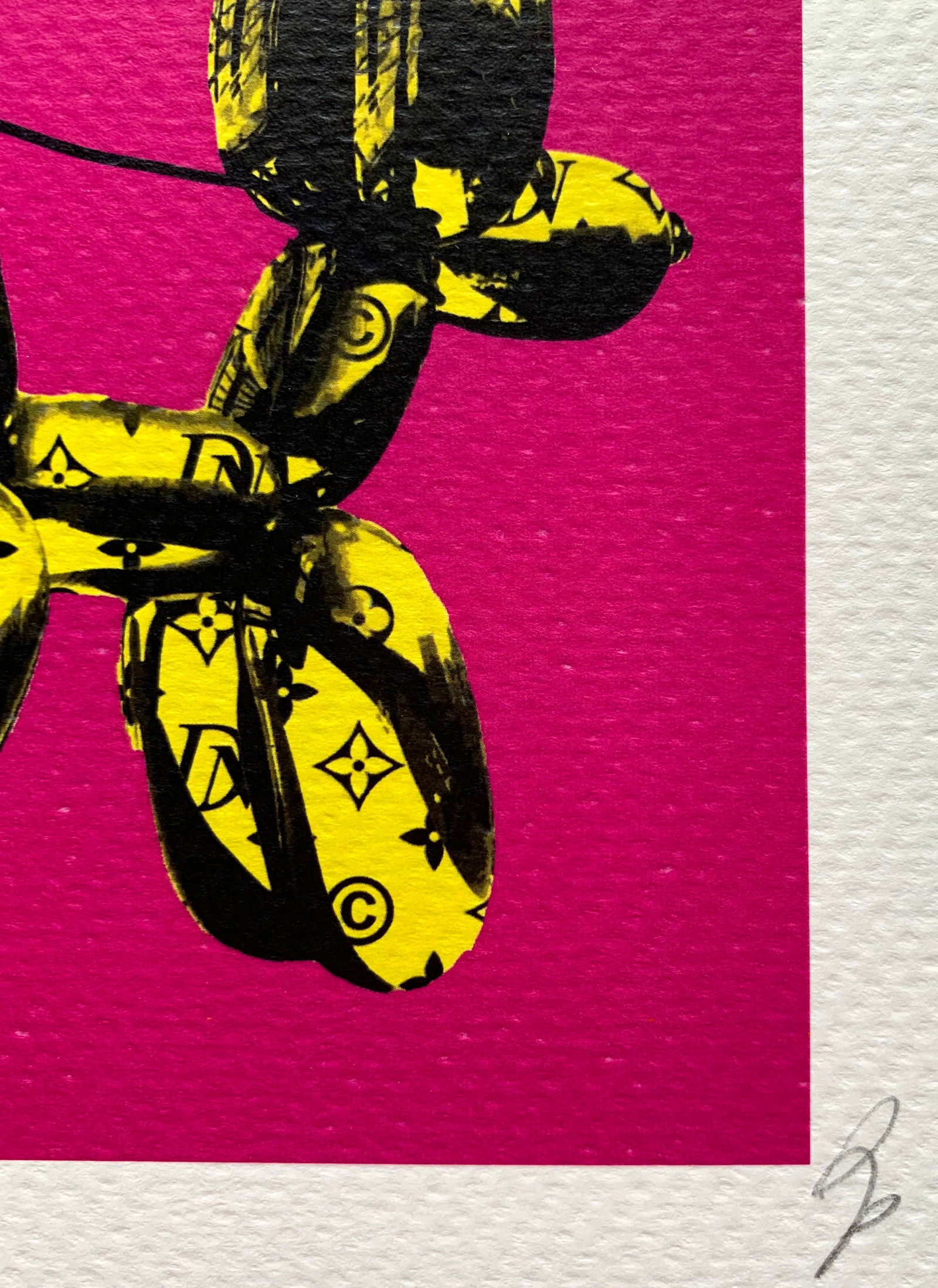 Death NYC Queen Jeff Koons balloon dogs - 3