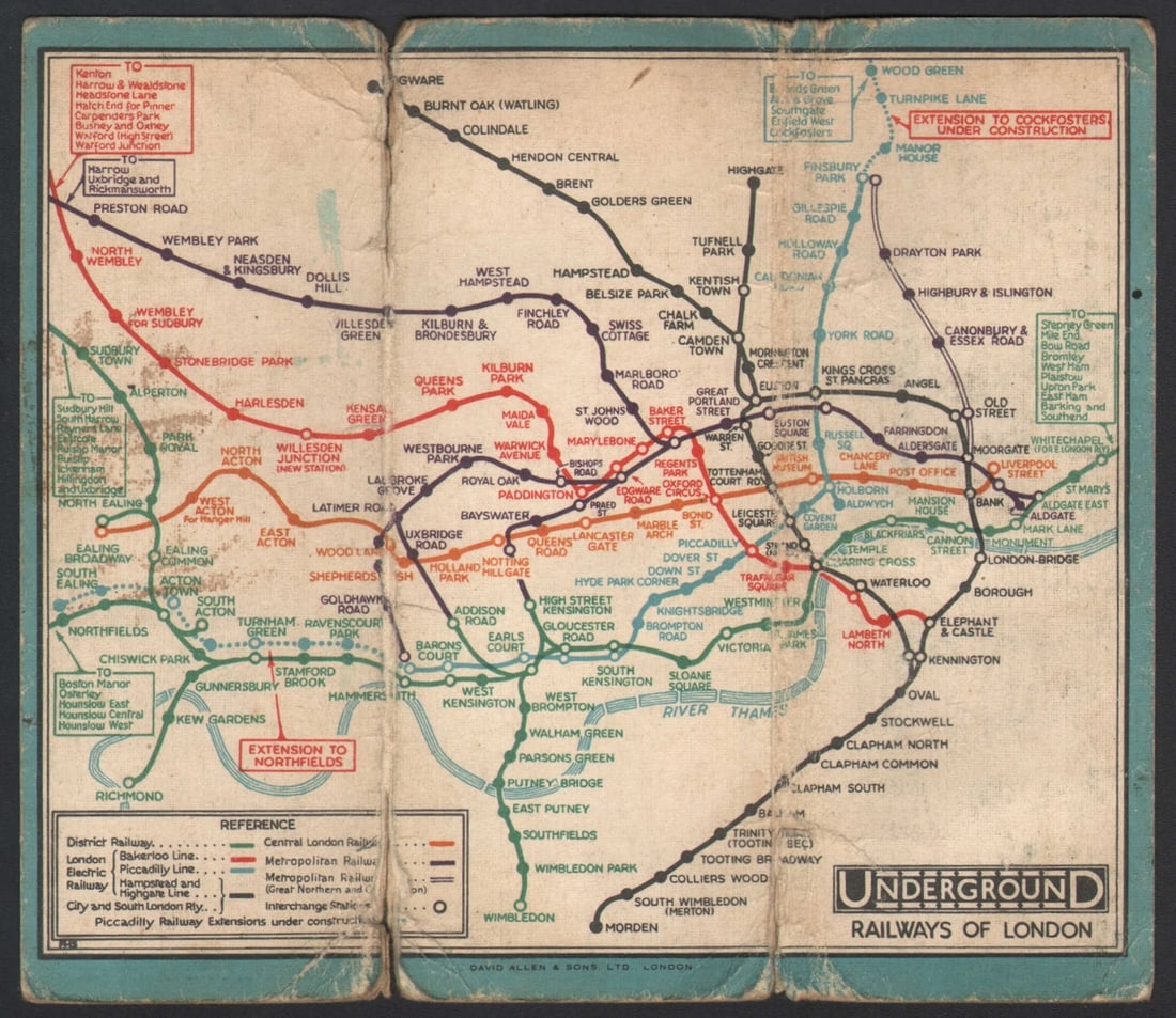 LONDON UNDERGROUND tube map diagram plan. Piccadilly extension. STINGEMORE 1930: Underground Railways of London'. This edition of the Underground map by Stingemore the Piccadilly line extension is shown to Northfields and to Cockfosters, however the proposed station name of Lordsh