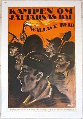 Kampen Om Jattarnas Dal (1922) Swedish Movie Poster LB: Kampen Om Jattarnas Dal (1922) Swedish Movie Poster LB Please refer to the attached photos to determine the condition of this original vintage item. Note: LB means Linen Backed. Ready for you to