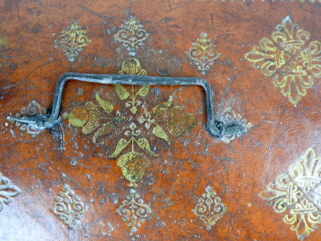 Antique 18th Century English Embossed Leather Domed Document Box - 3