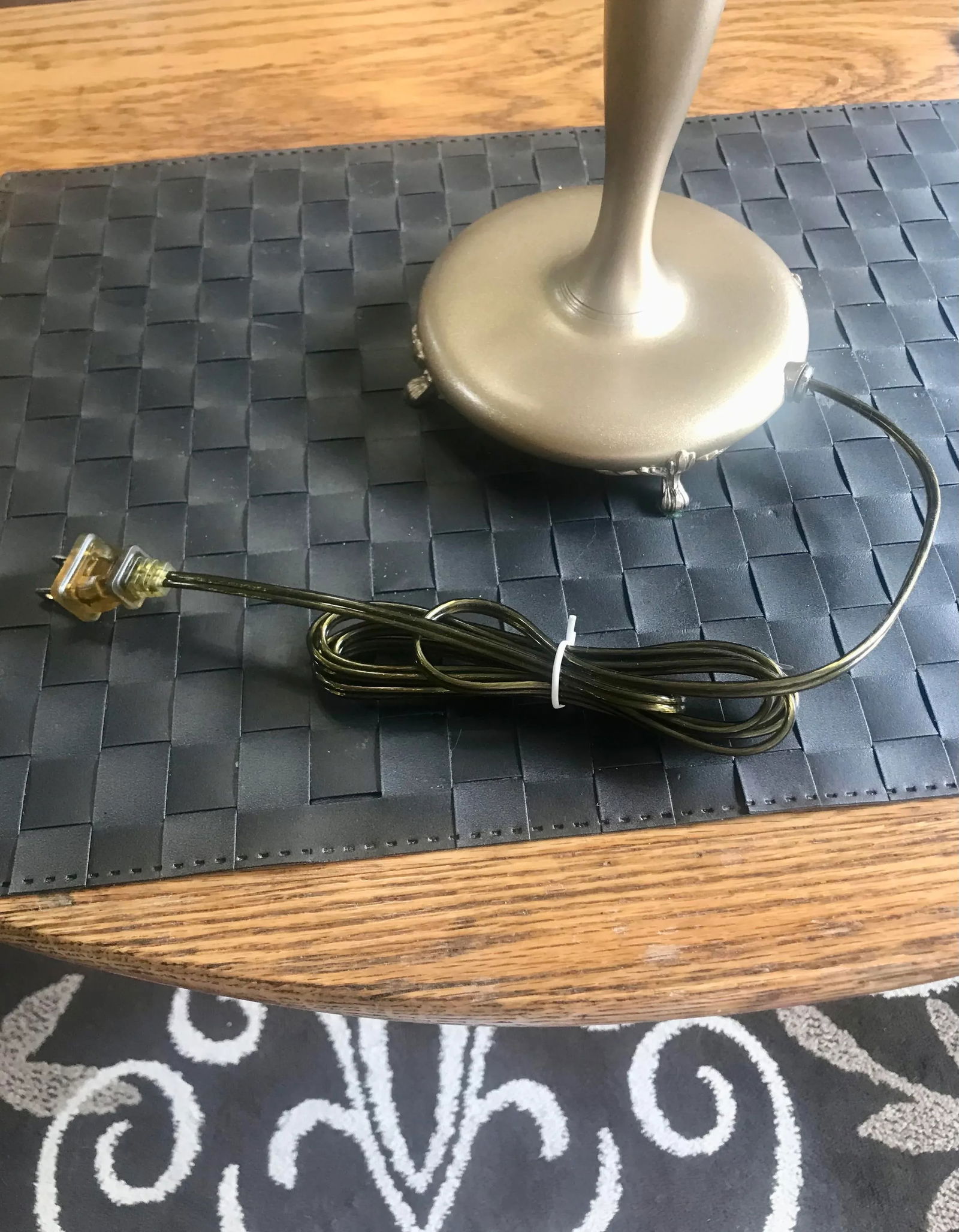 Antique Reverse-Painted, Boudoir Table Lamp, 19th Century - 8