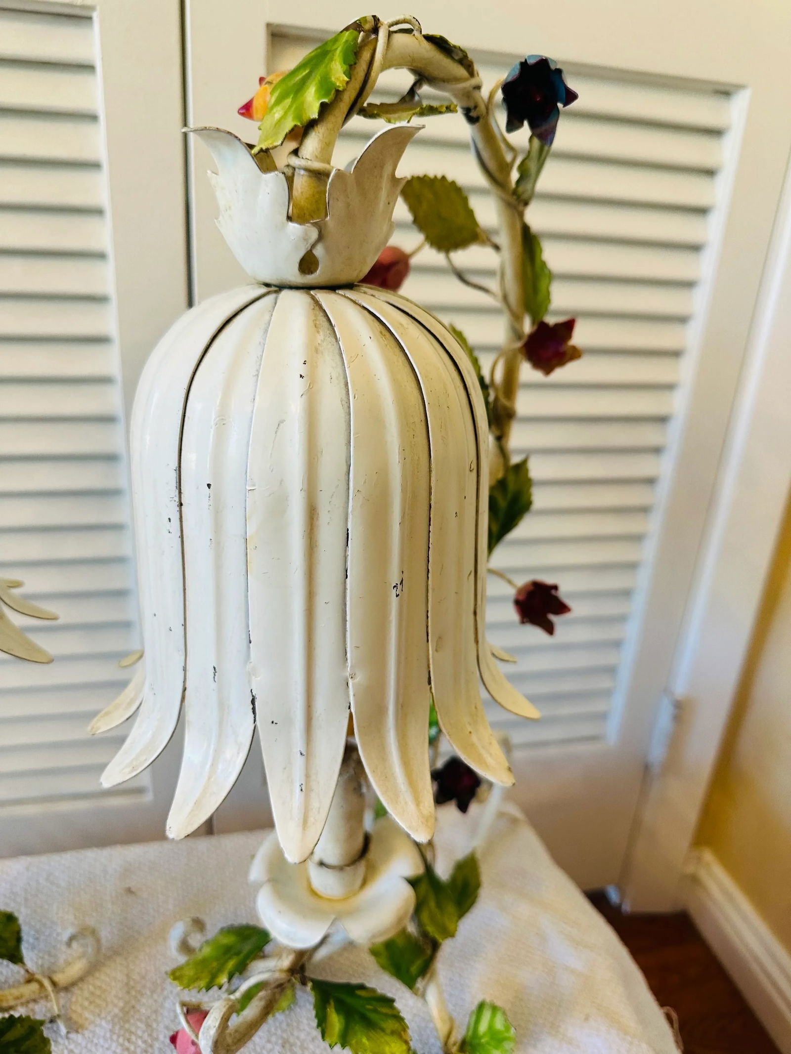 Italian Tole Metal Flower Table Lamps Metal Tulip Shades- a Pair - 6