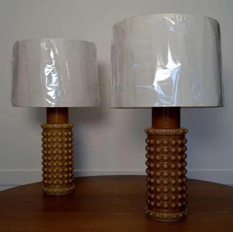 Mid Century Swedish Caramel Glass Table Lamp by Luxus - 6