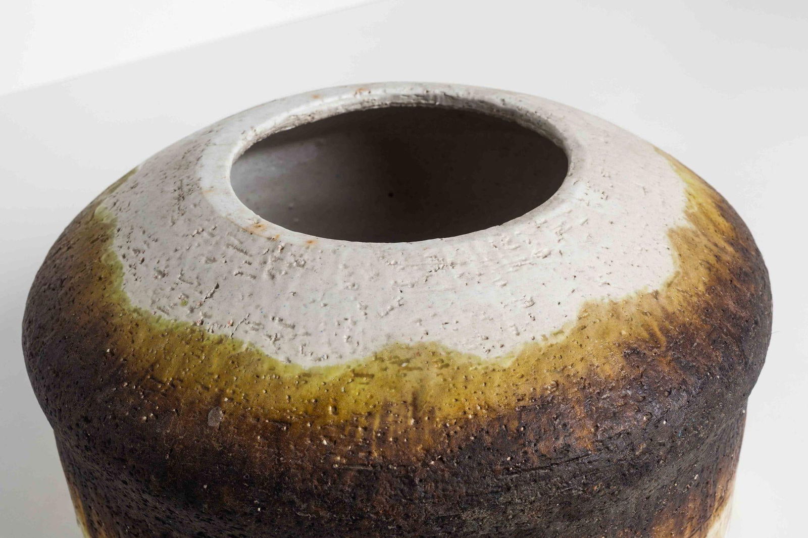 Fantoni for Raymor Vase With Graduated Color Drip Glaze Design - 5