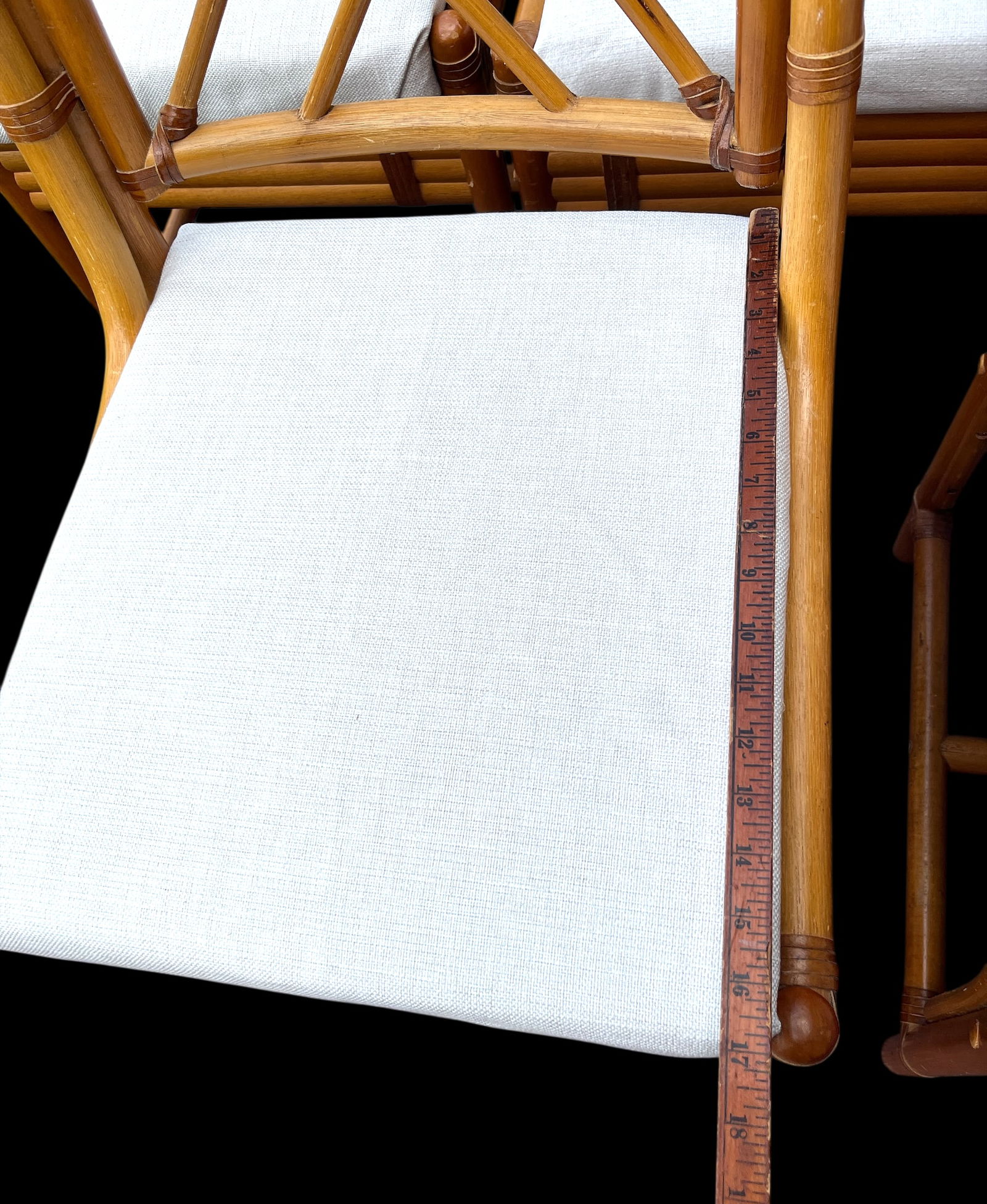 Vintage Set of 4 Chinese Chippendale Bamboo Dining Chairs With Lattice Backs - 16