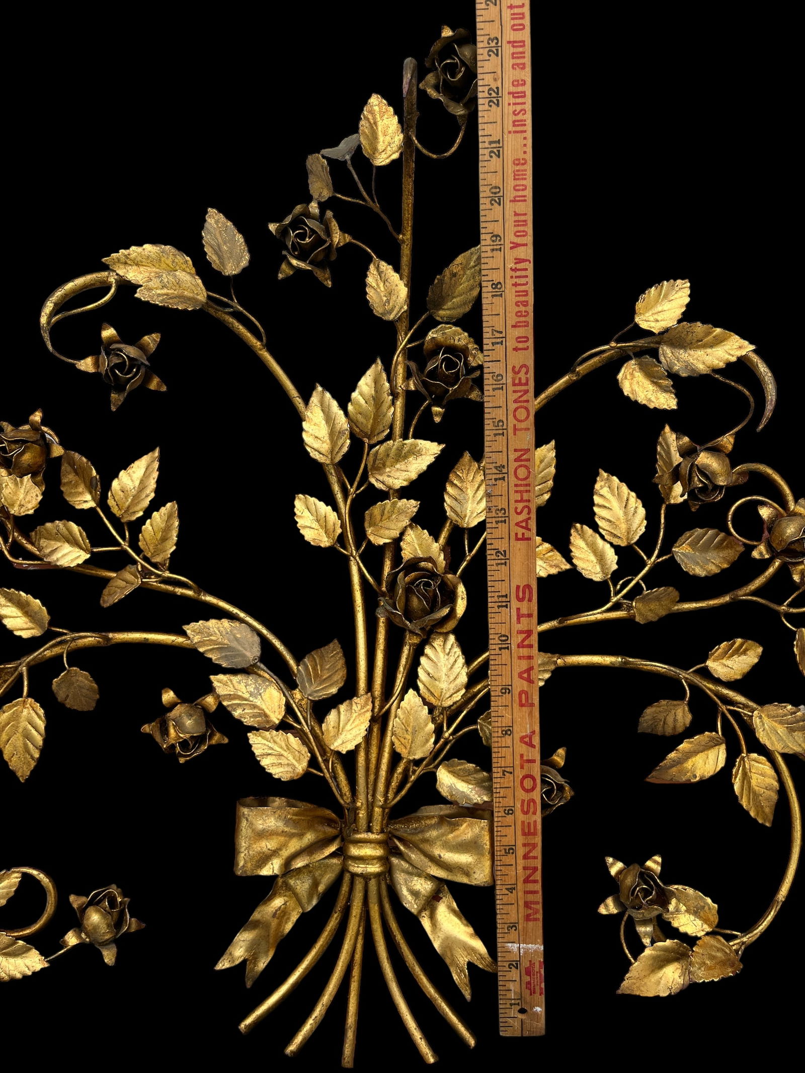 Large 1950s Italian Hans Kögl Gilded Brass Tole Rose Bouquet Spray Wall Sculpture - 8