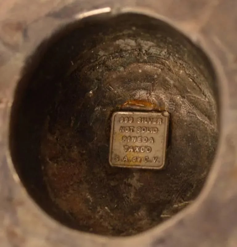 Antonio Pineda Silver Candlesticks - a Pair - 10