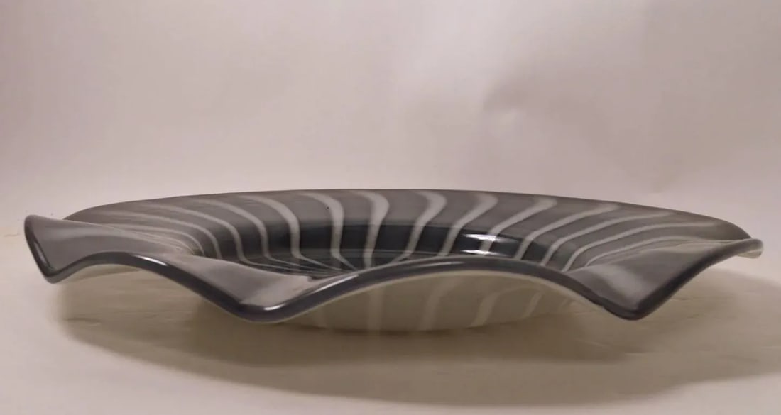 Large Murano Platter Centerpiece Bowl Attributed to Barbini - 5