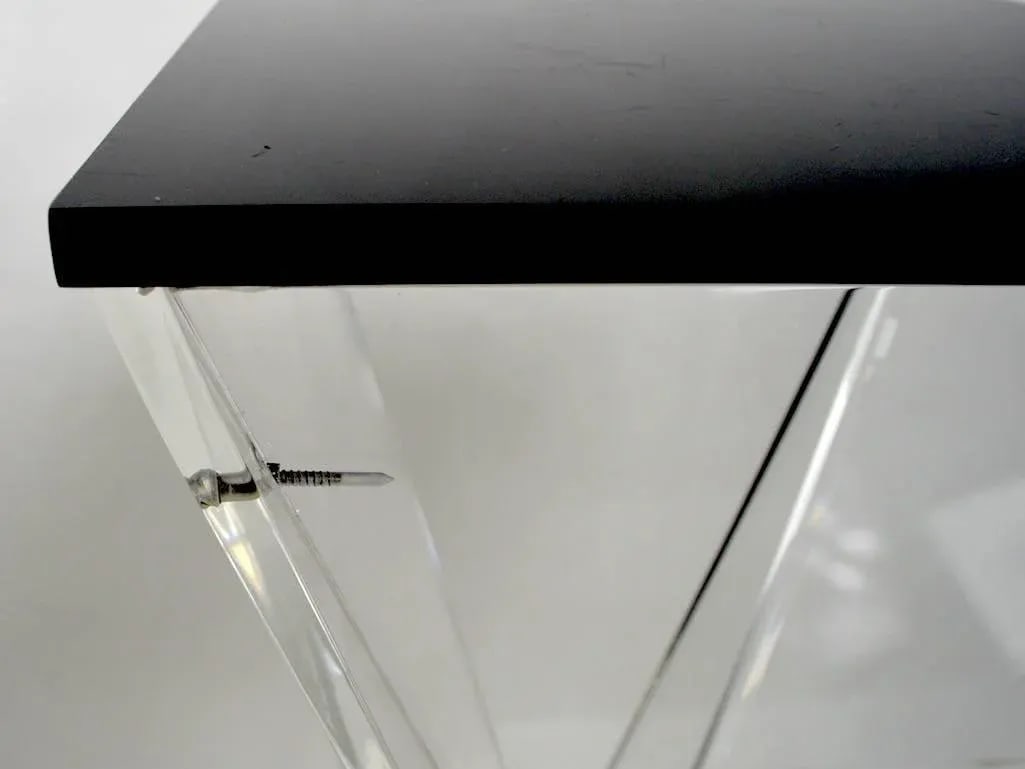 Modernist Lucite Pedestal - 4