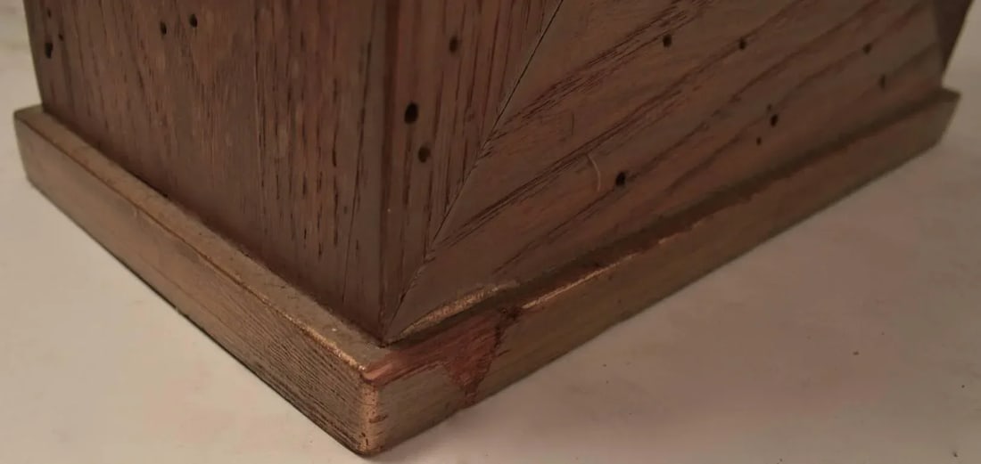 James Mont Gilt Foo Dog Lamps on Cerused Oak Bases - a Pair - 5