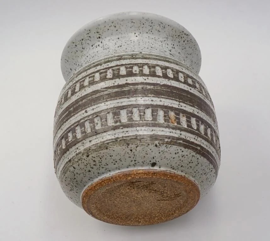 Mid 20th Century Large Joel Edwards Lidded Jar - 8