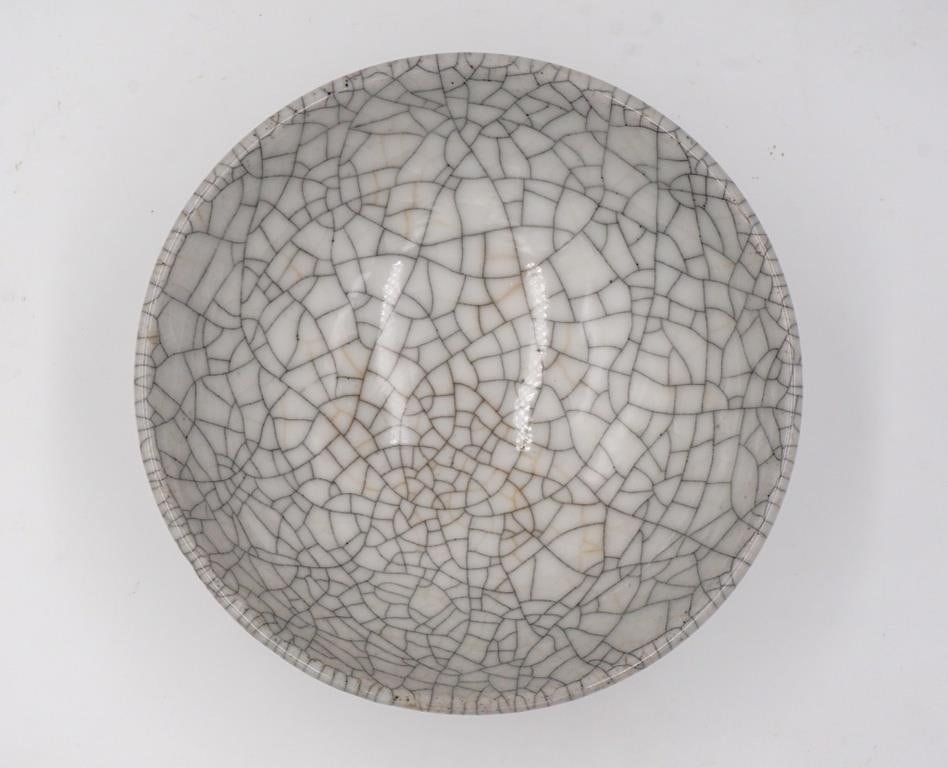 1959 Harding Black Crackle Glaze Bowl - 3