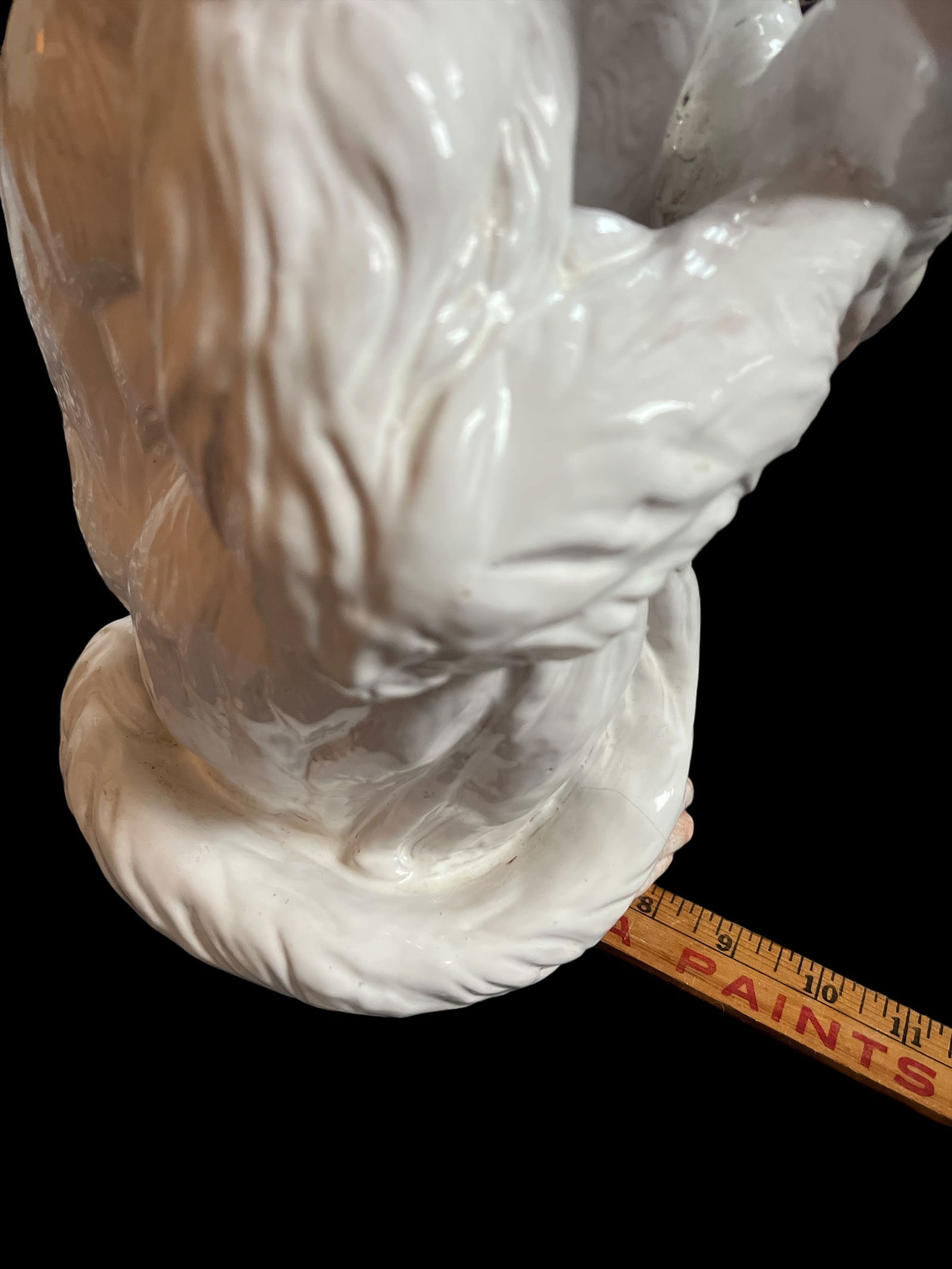 Large 1960s Italian Faenza Barbotine Ceramic Statue of a White Majolica Capuchin Monkey - 11