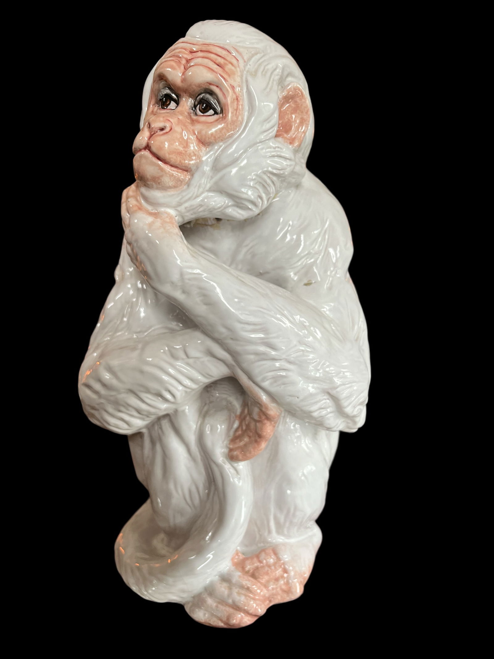 Large 1960s Italian Faenza Barbotine Ceramic Statue of a White Majolica Capuchin Monkey - 2