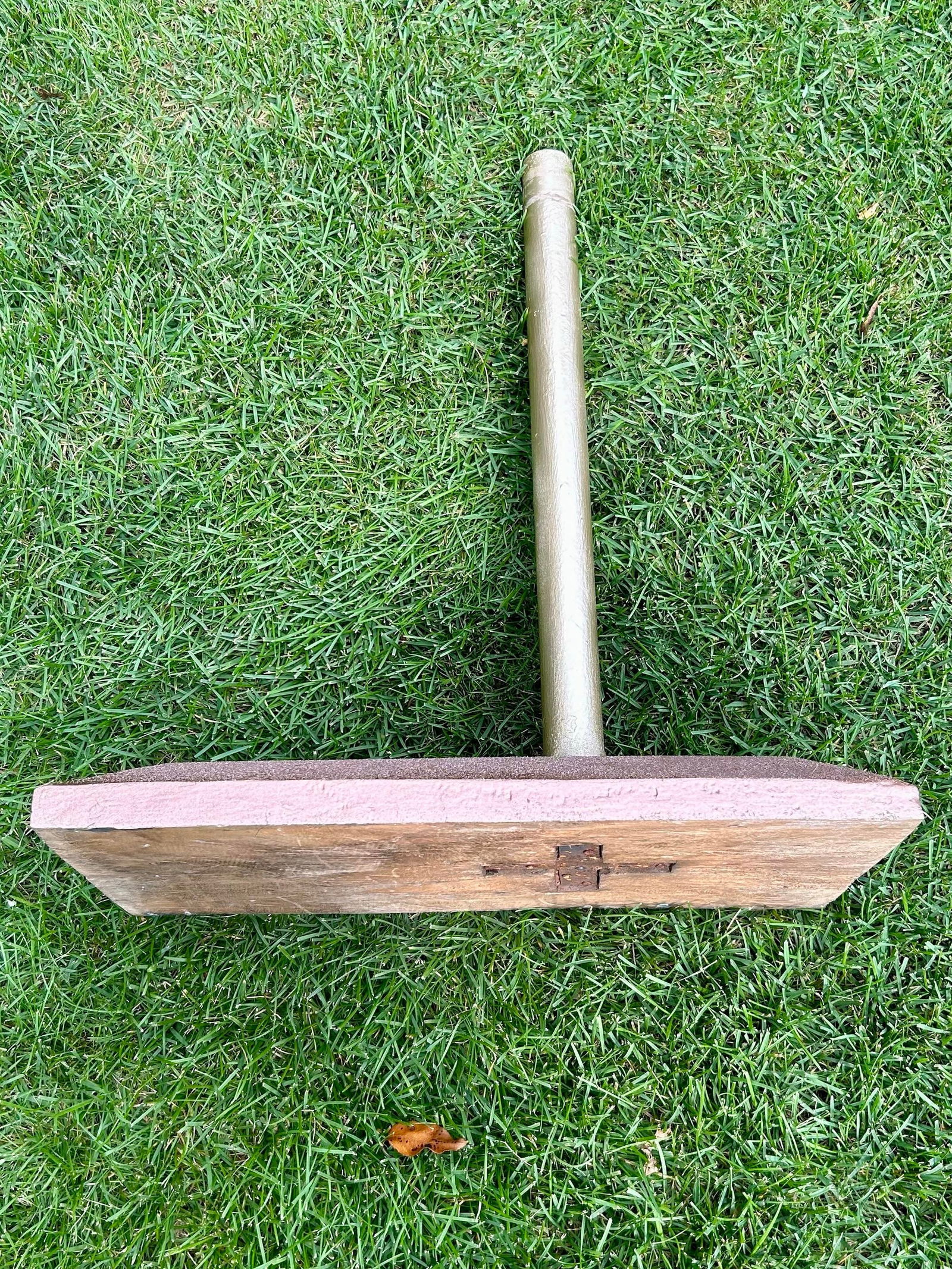 Mid 20th Century Carved Wooden Carousel Horse, Painted in Metallics, With Original Wooden Base and M - 10