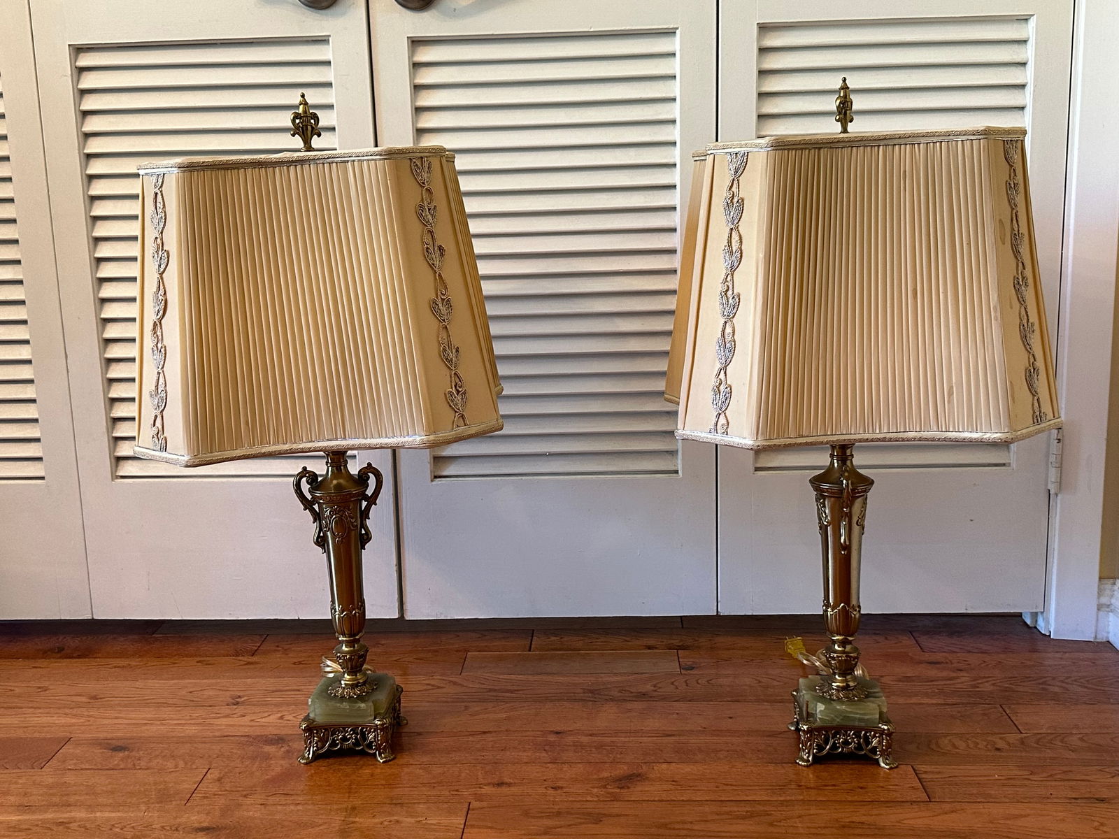 Vintage Rembrandt Onyx and Gilt Metal Patinated Torchiere Table Lamps- A-Pair - 2
