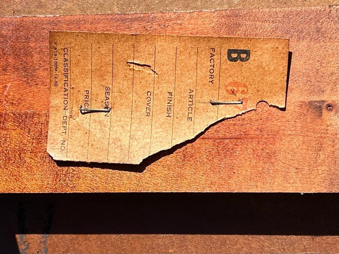 Vintage, 1930's, Winchendon, Pedestal, Mahogany, Hexagonal Accent/All-Occassion Table, With Detail - 5