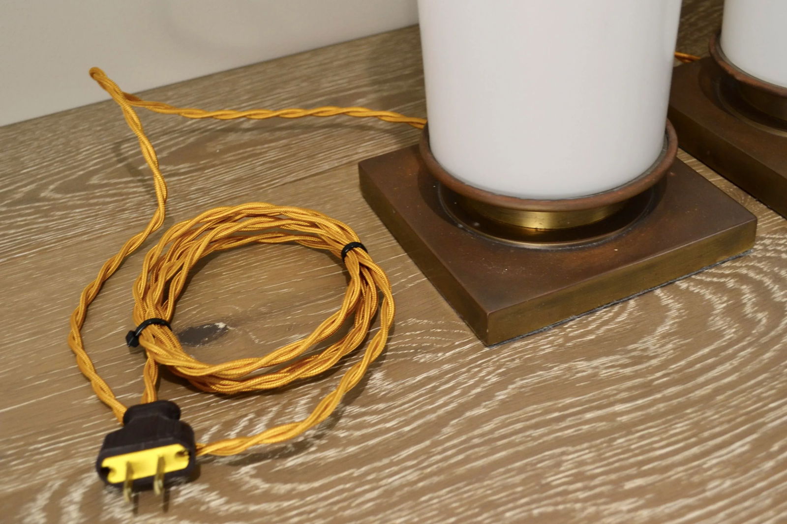 Visual Comfort Fiona Table Lamp by Thomas O'Brien - a Pair - 5