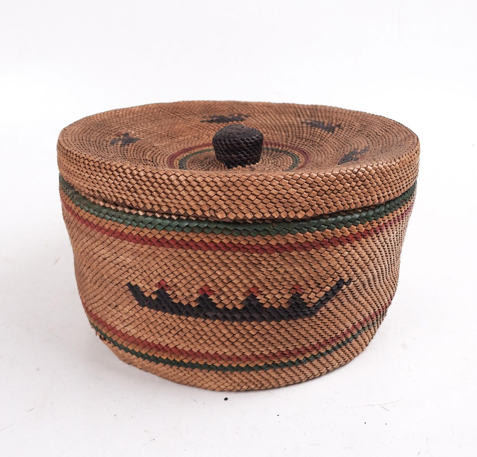 Makah Lidded Basket Whale Whaling Motif - 5
