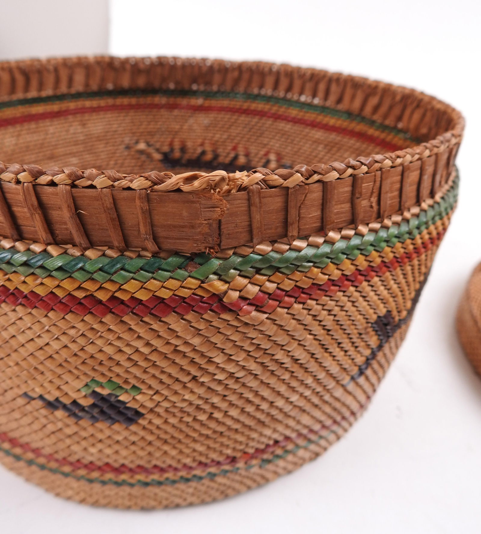 Makah Lidded Basket Whale Whaling Motif - 8