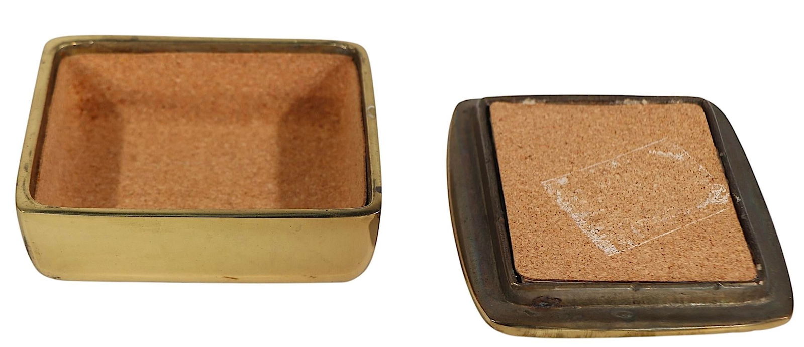 2 Pc Brutalist Mid Century Jenfred Ware Ashtray and Cigarette Box C. 1970's - 7