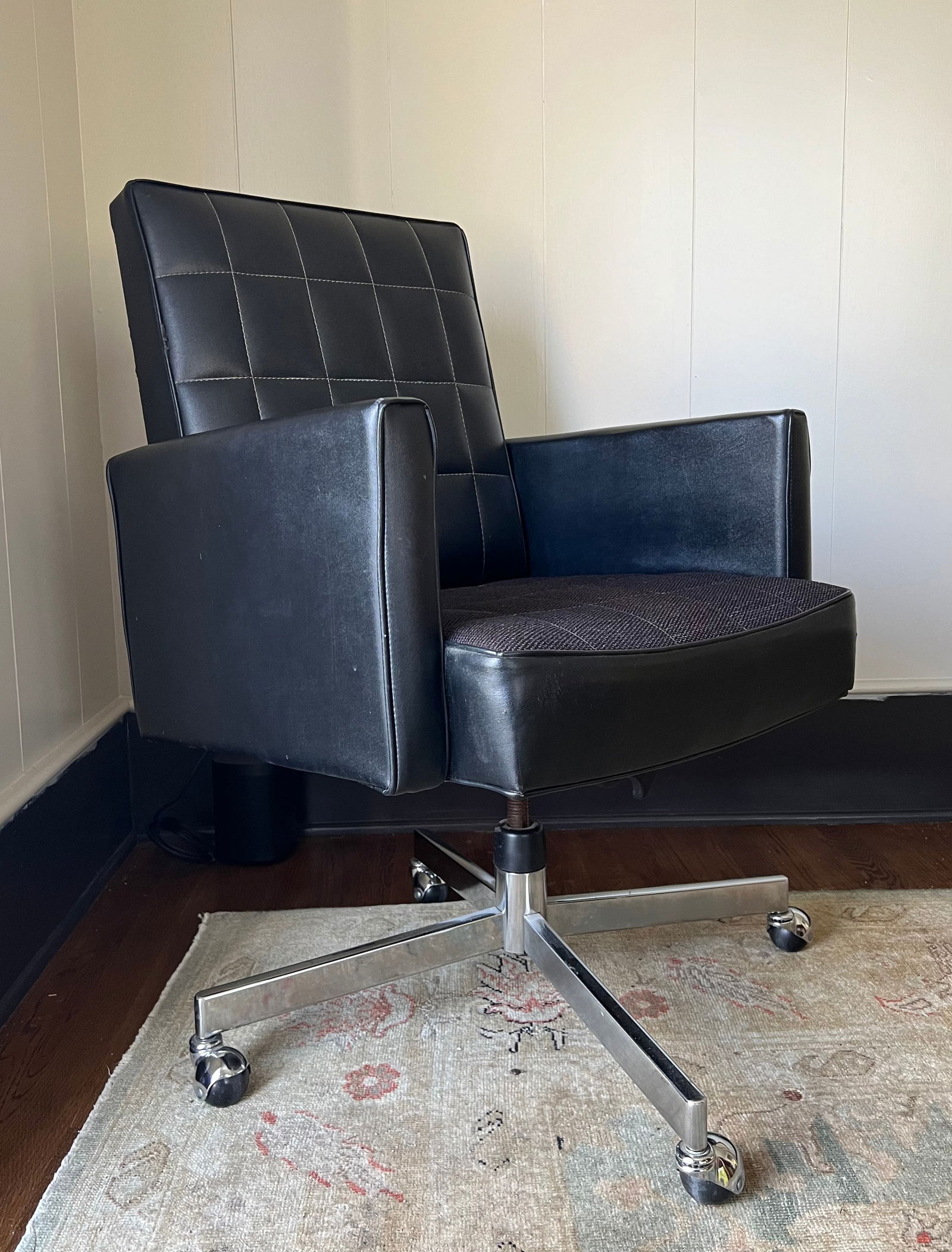 Mid 20th Century Office Chair After Vincent Cafiero - 2