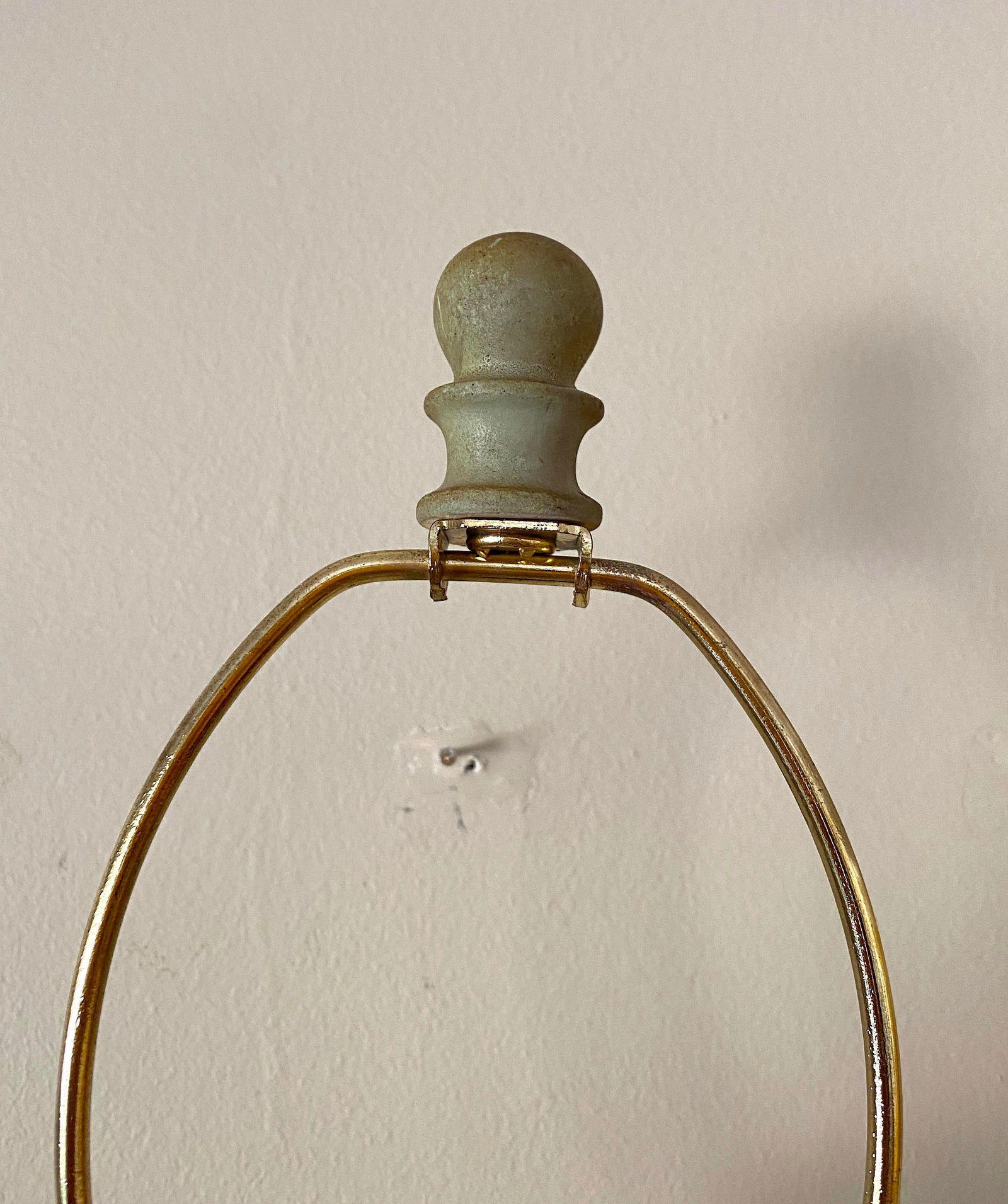 1990s Michael Berman Venetian Florentine Giltwood Style Table Lamp, Signed - 7