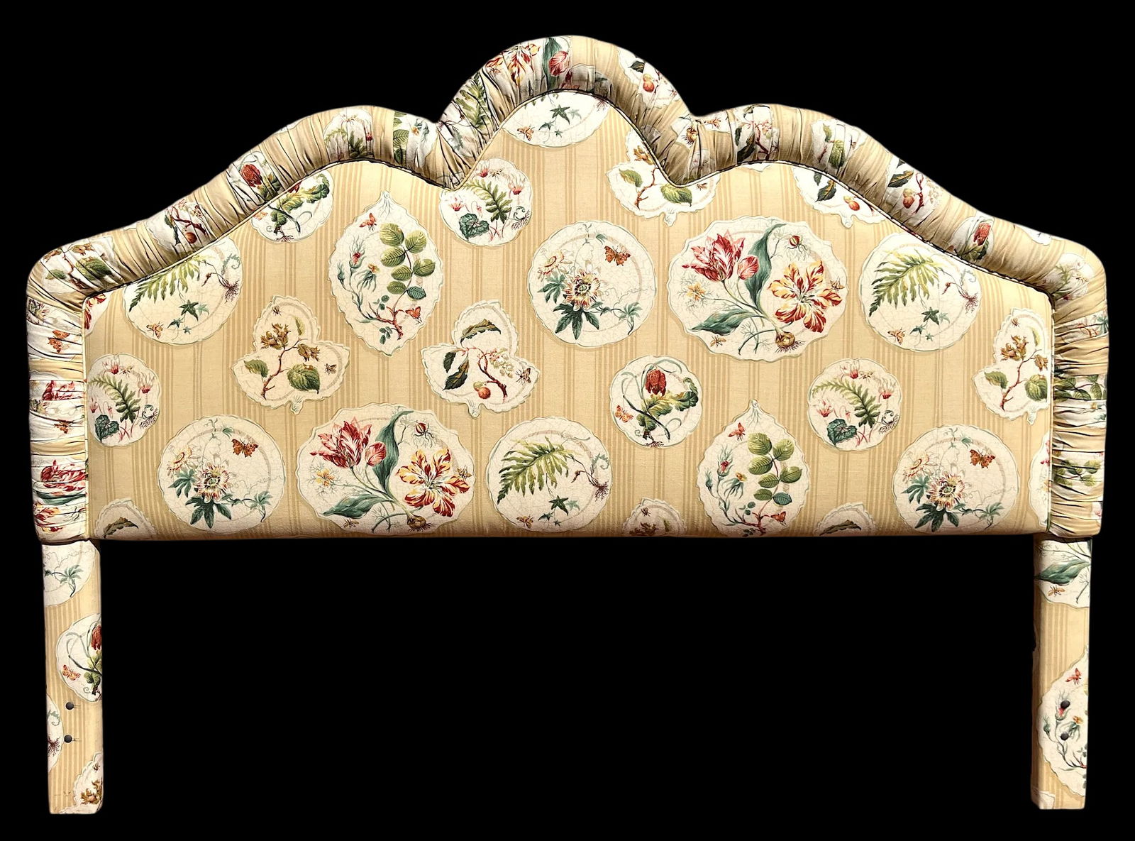 Upholstered King Headboard in Ditchley by Colefax and Fowler 1990s Discontinued - 2