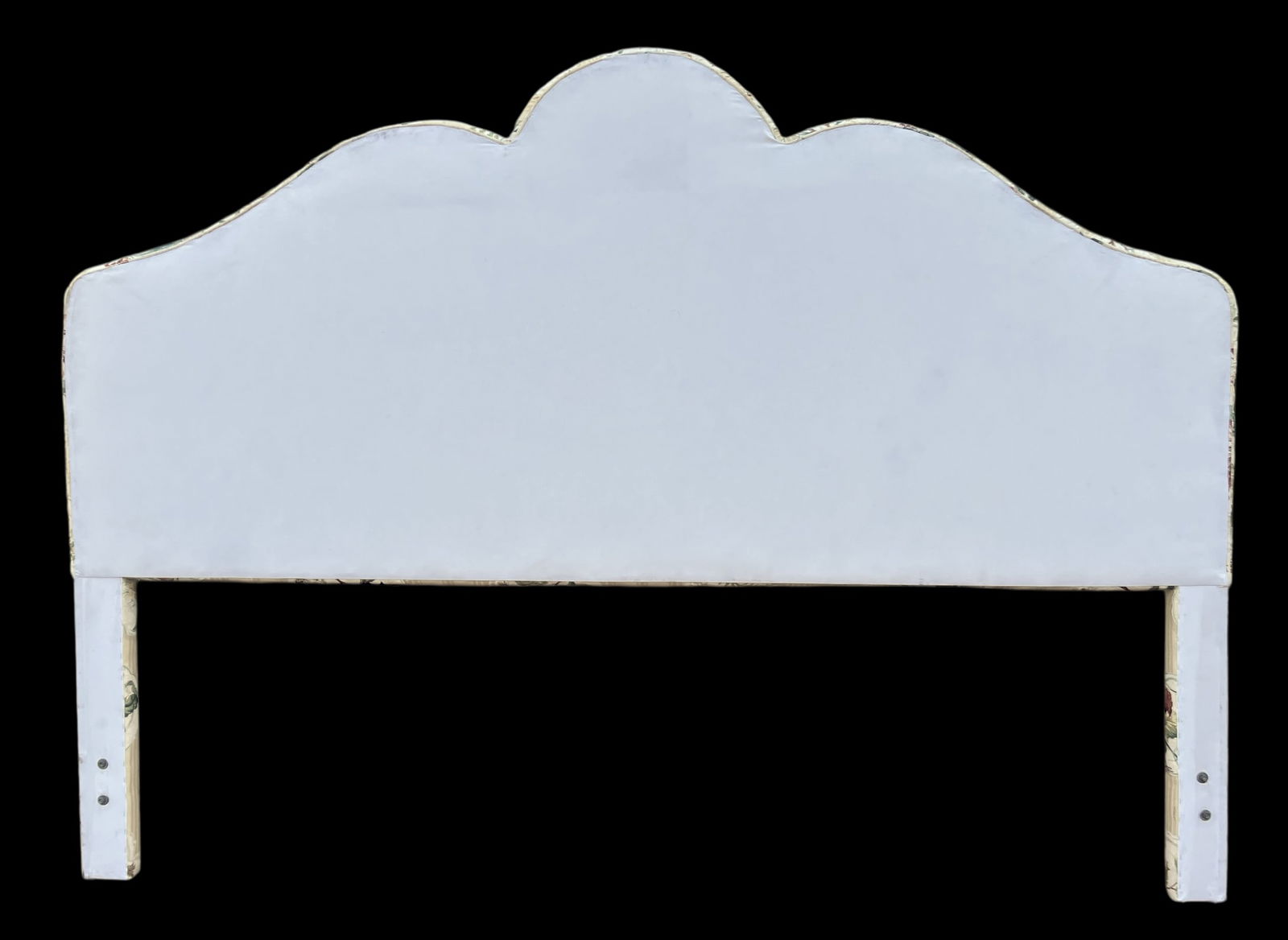 Upholstered King Headboard in Ditchley by Colefax and Fowler 1990s Discontinued - 7