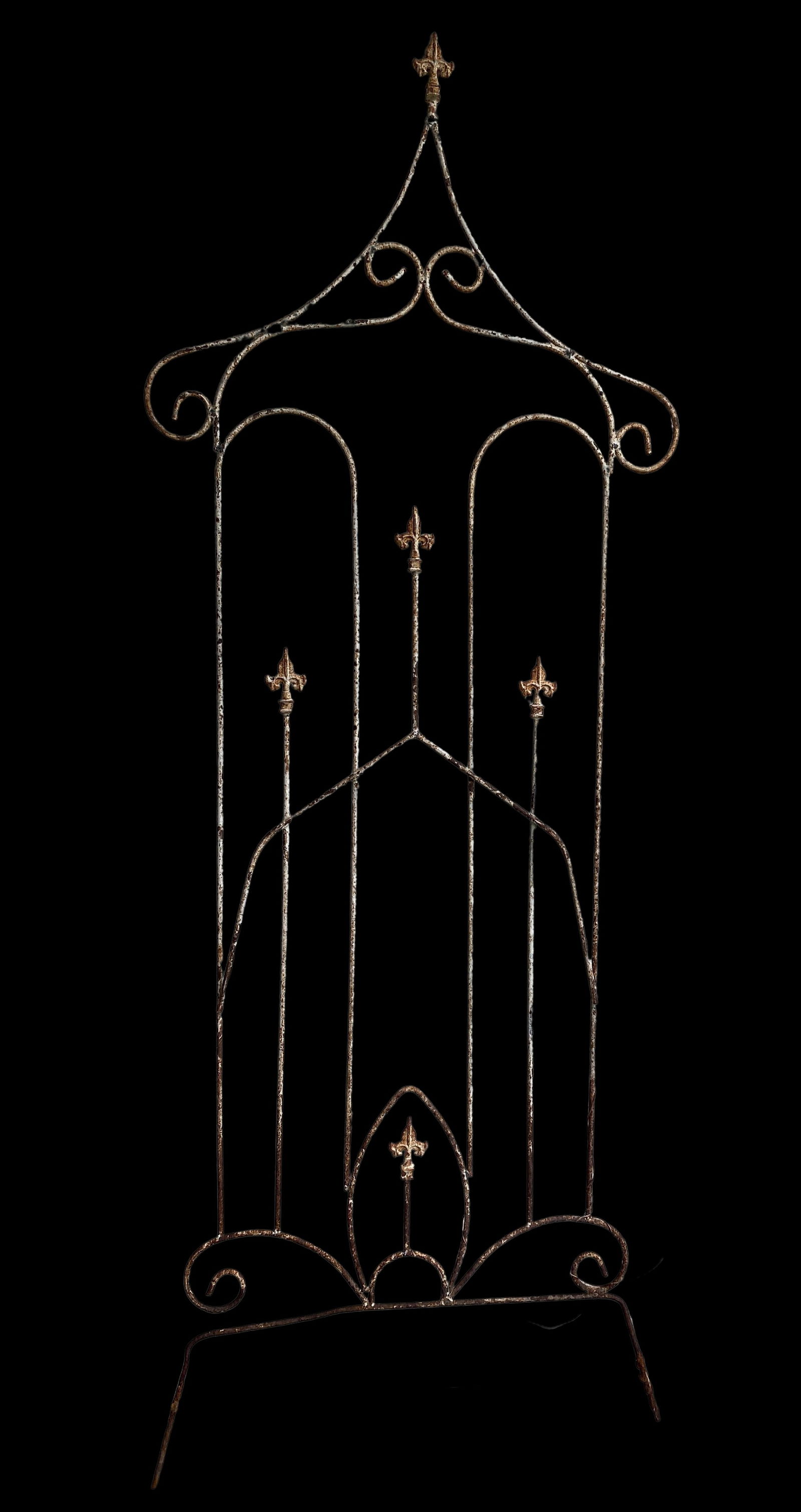 Early 20th Century Monumental French Antique Iron Trellis With Fleur De Lis and Pagoda Details - A P - 3