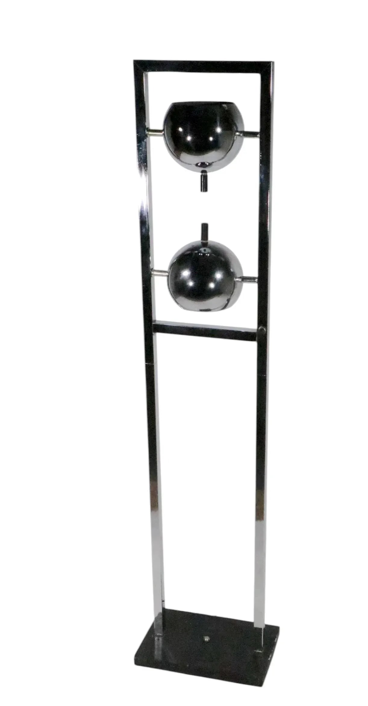 Space Age Chrome Eyeball Floor Lamp C. 1960/70's - 4