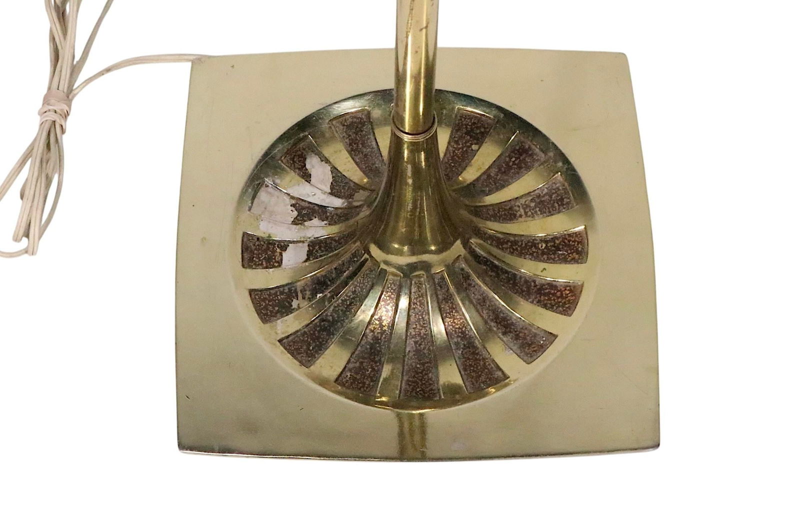 Mid Century Hollywood Regency Floor Lamp by the Laurel Lamp Co. C. 1950/60's - 11