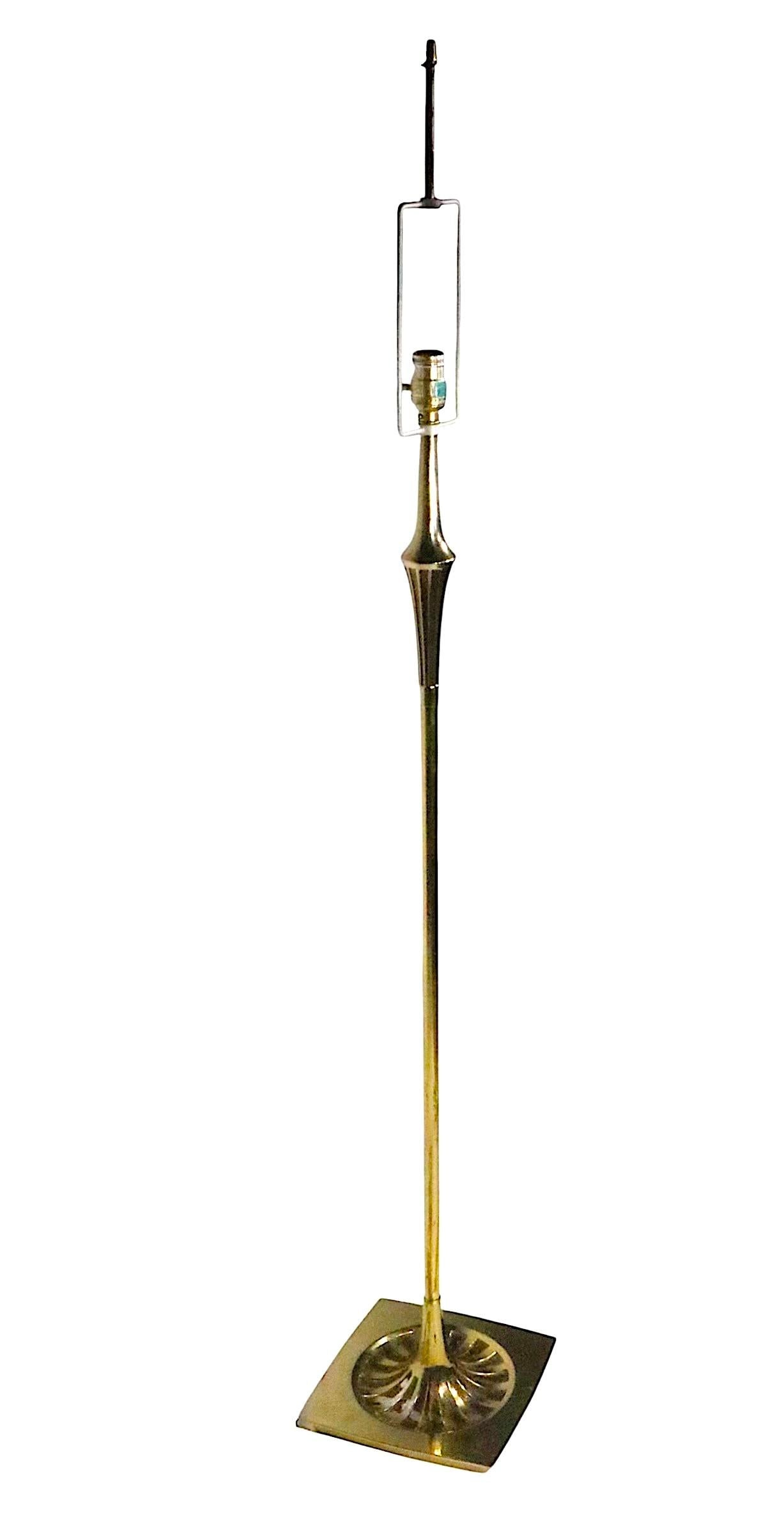 Mid Century Hollywood Regency Floor Lamp by the Laurel Lamp Co. C. 1950/60's - 7