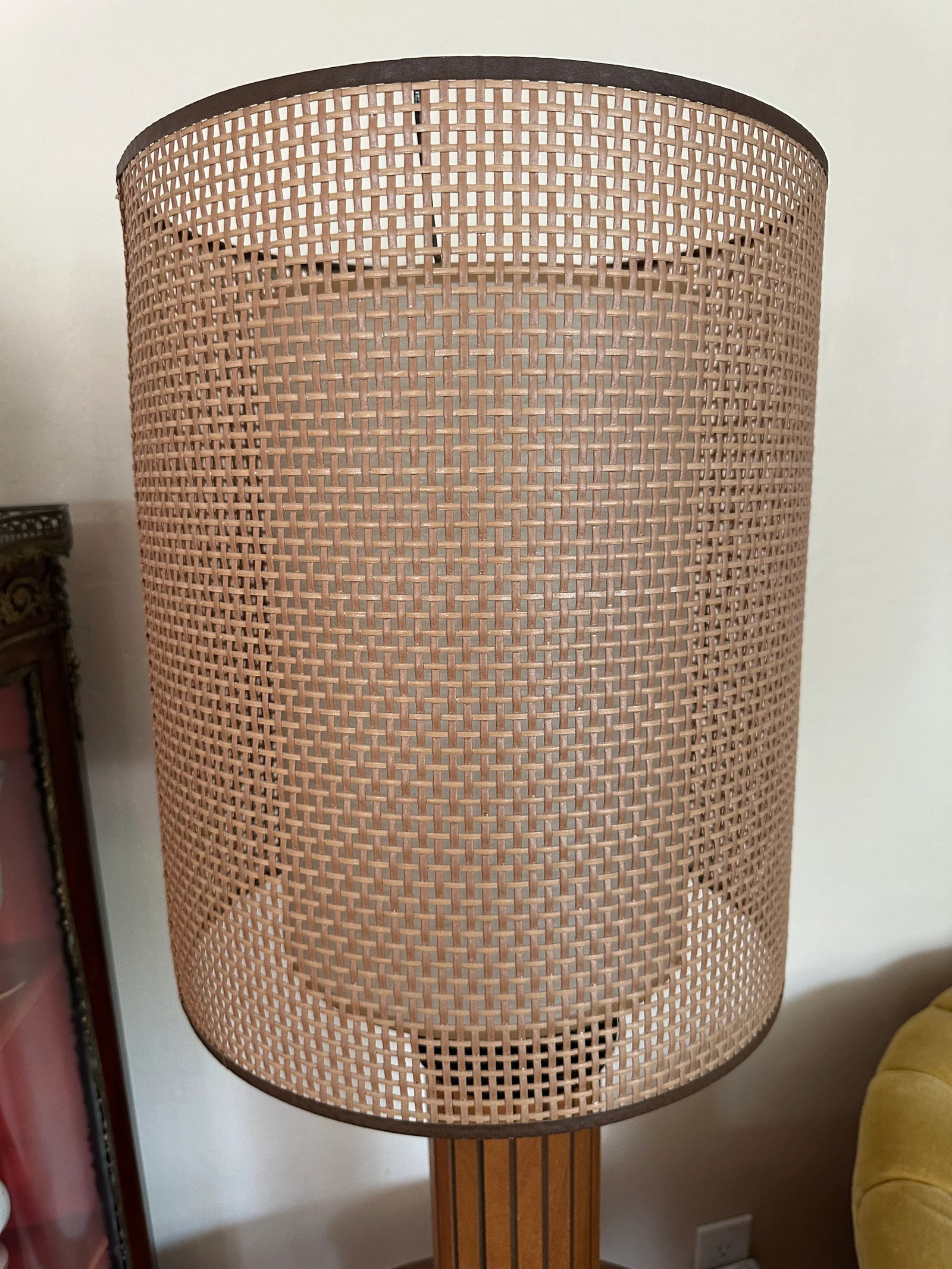 Vintage Gruvwood Table Lamp - 6