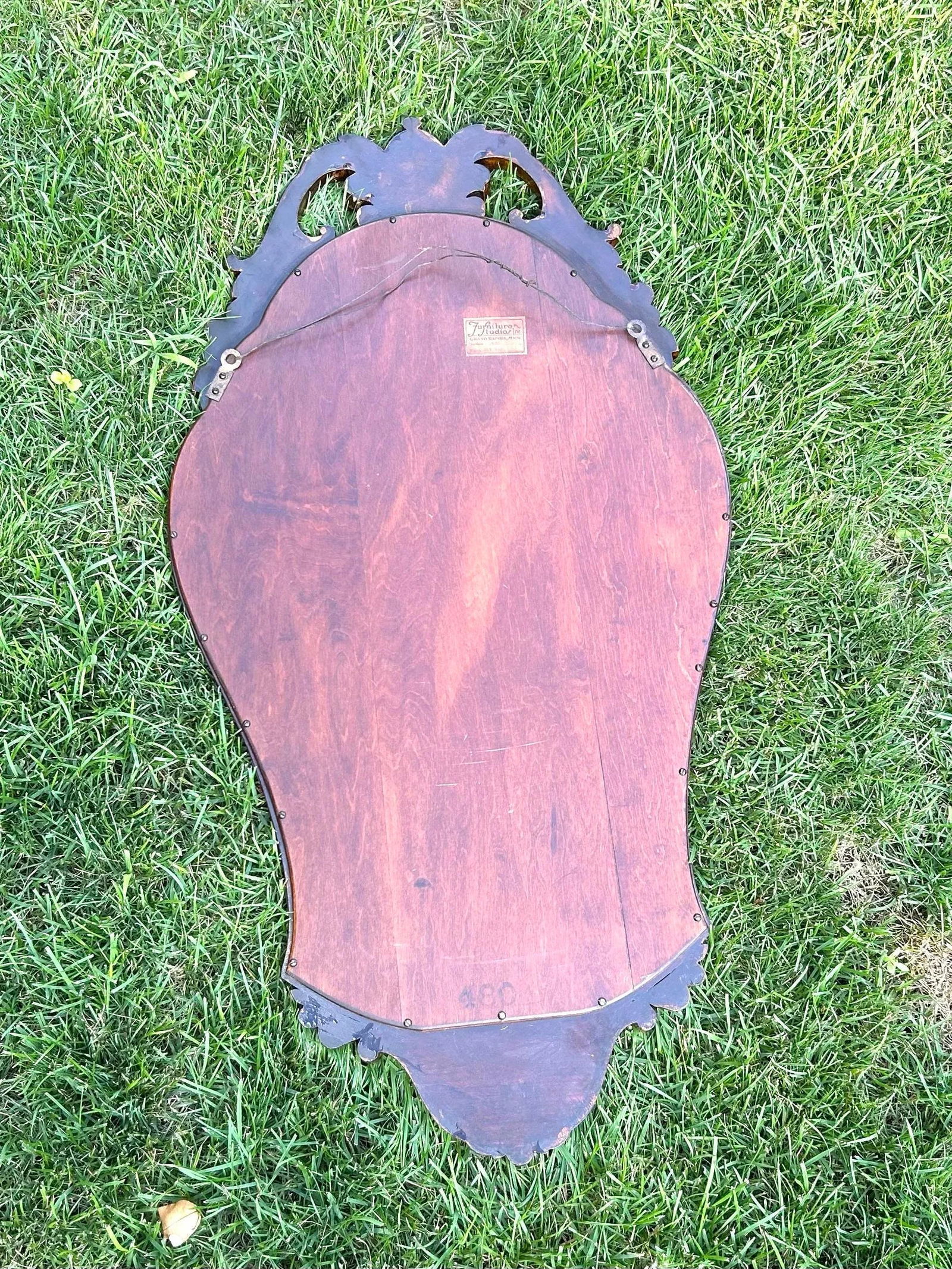 Circa 1940s Vintage Rococo Style Mirror with Carved Floral Motifs, In the Style of Louis XV - 3