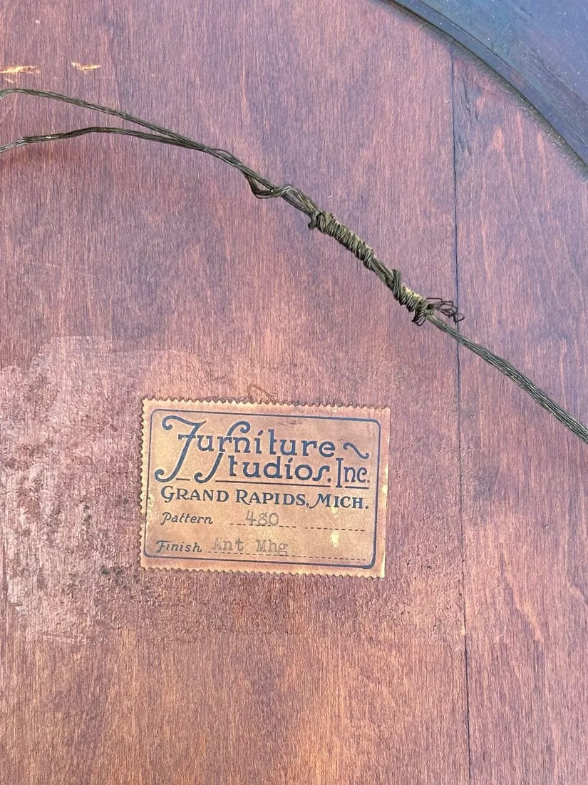 Circa 1940s Vintage Rococo Style Mirror with Carved Floral Motifs, In the Style of Louis XV - 4