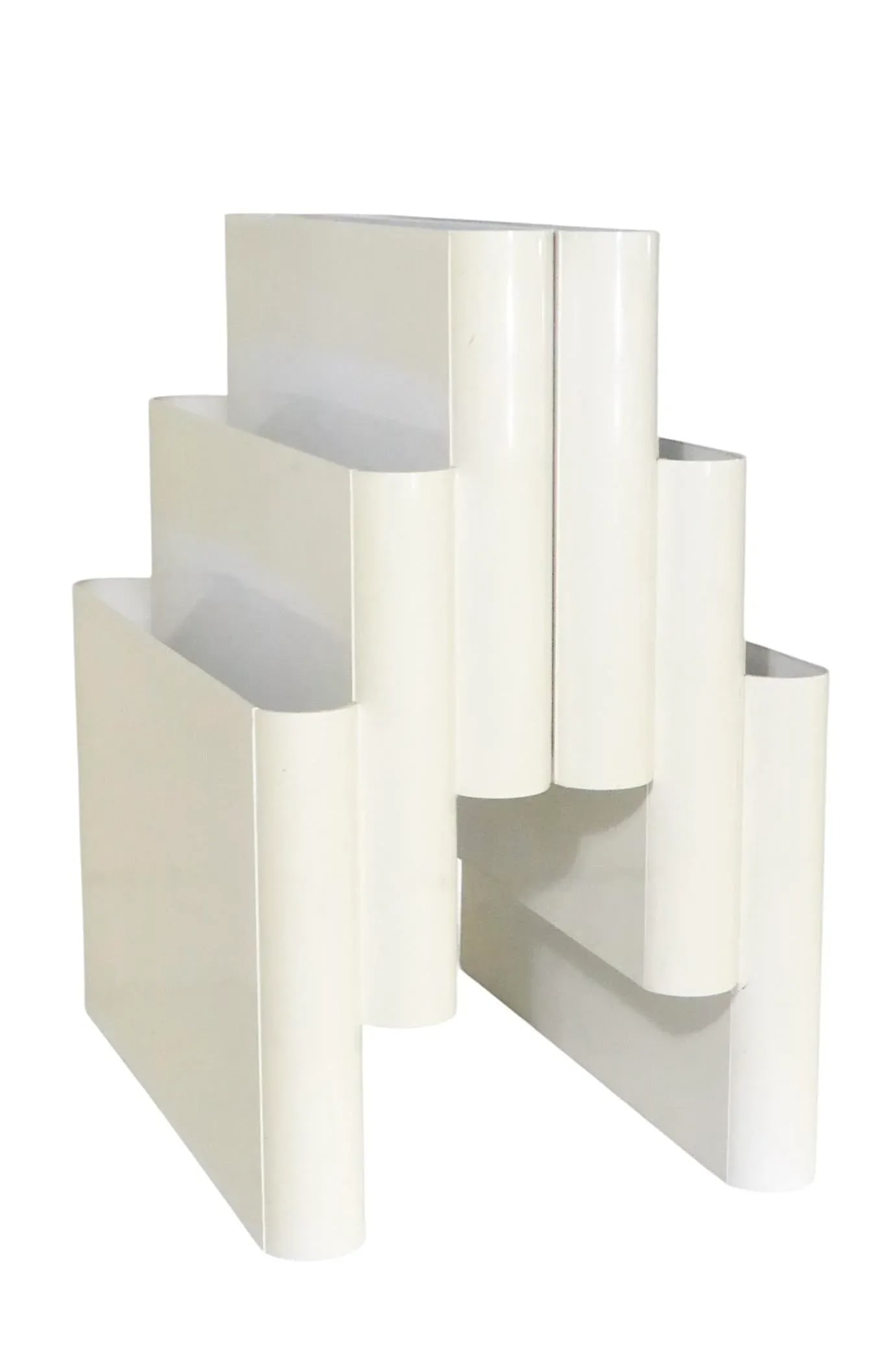 1970s Post Modern Space Age Italian Design Plastic Magazine Rack by Stoppino for Kartell - 3