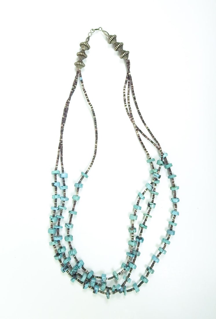 Late 20th Century Turquoise Shell Hieshi Beaded Multi Strand Necklace - 3