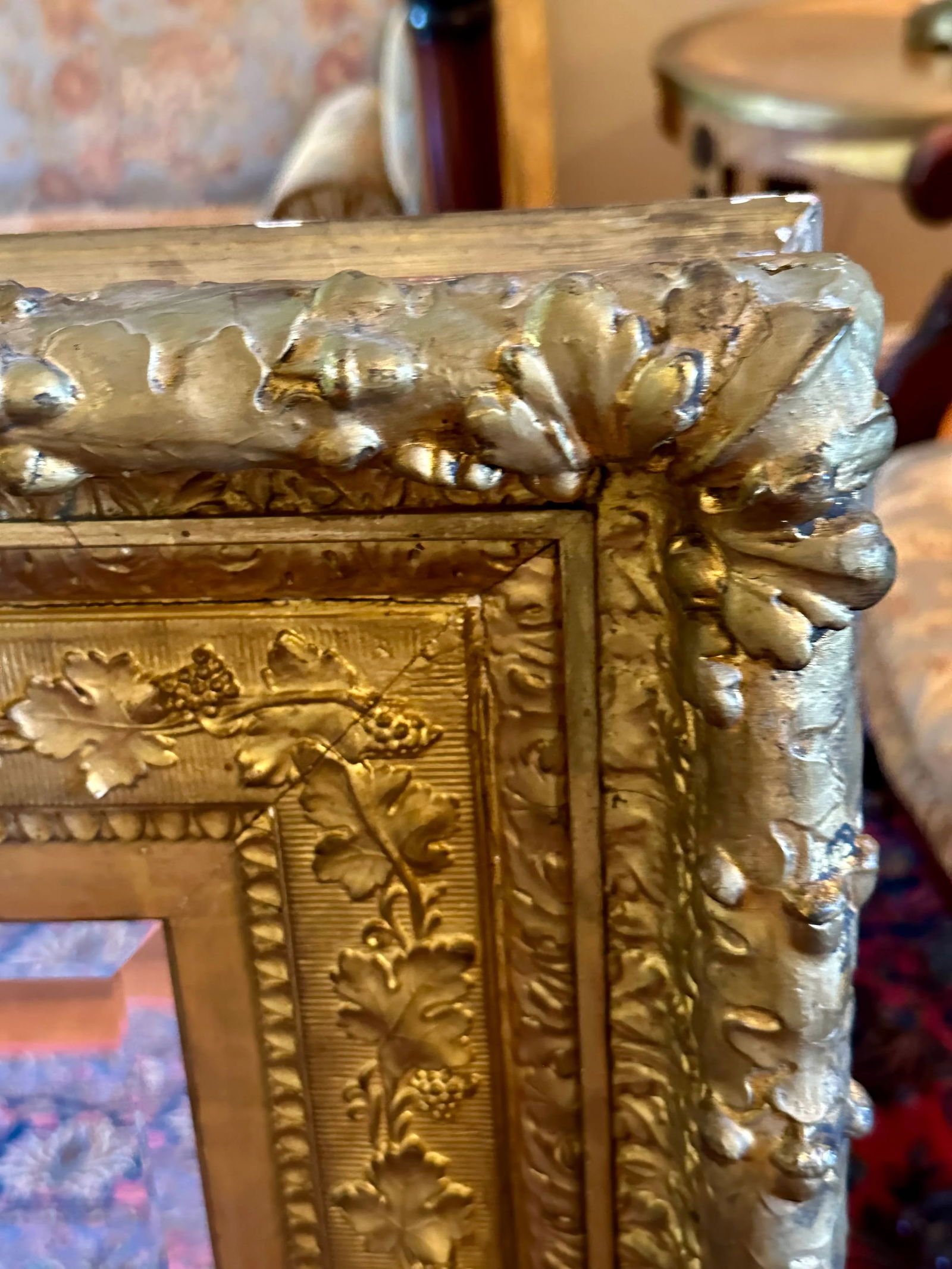 Antique Gold Grosse Frame With Beveled Mirror - 2