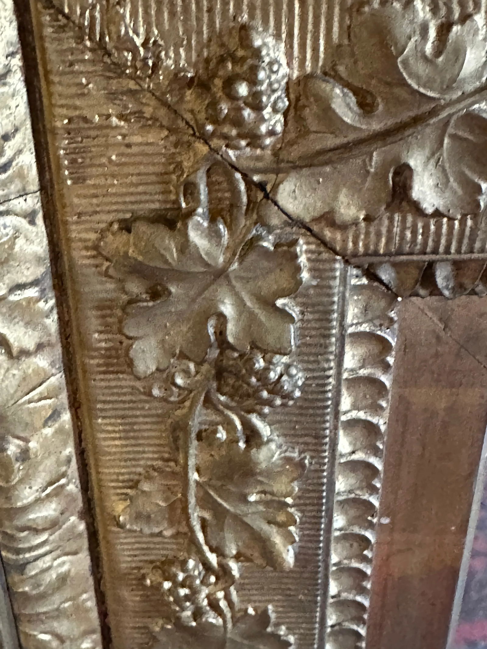 Antique Gold Grosse Frame With Beveled Mirror - 8